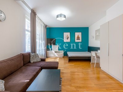 Pronájem bytu 1+kk, garsoniery 35 m² Praha