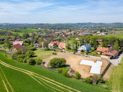 Prodej stavební parcely 1113 m² Hrusice