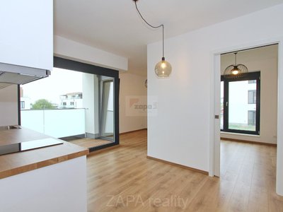 Pronájem bytu 2+kk 35 m² Praha