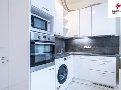 Pronájem bytu 1+1 35 m² Praha