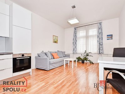 Pronájem bytu 1+kk, garsoniery 35 m² Praha