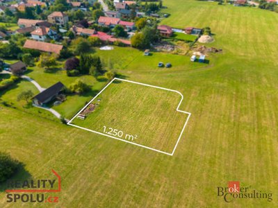 Prodej stavební parcely 1250 m² Horní Ředice