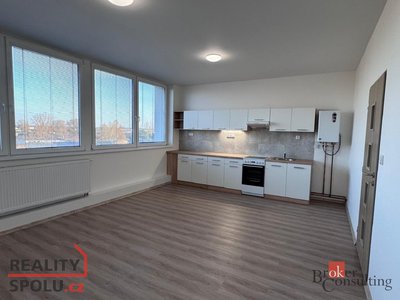 Pronájem bytu 2+kk 55 m² Mlékojedy