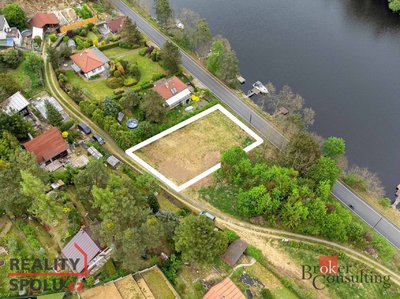 Prodej stavební parcely 802 m² Kamýk nad Vltavou