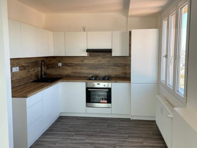 Pronájem bytu 2+1 61 m² Opava