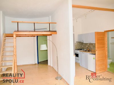 Pronájem bytu 1+kk, garsoniery 37 m² Karlovy Vary