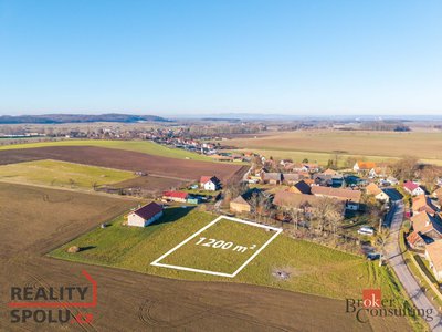 Prodej stavební parcely 1200 m² Ledce