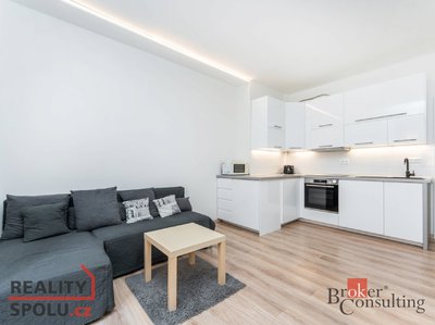 Pronájem bytu 2+kk 48 m² Praha