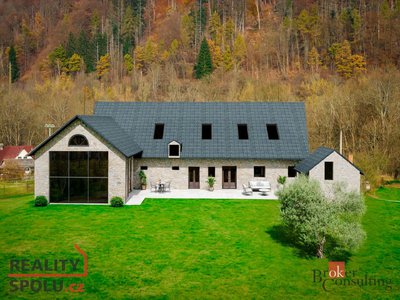 Prodej stavební parcely, 10522m²
