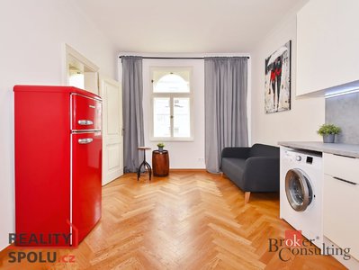 Pronájem bytu 2+kk 32 m² Praha