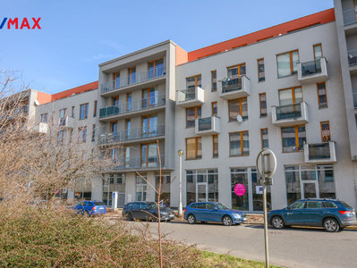 Pronájem bytu 3+kk 105 m² Hradec Králové