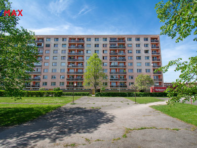 Pronájem bytu 1+1 34 m² Hradec Králové