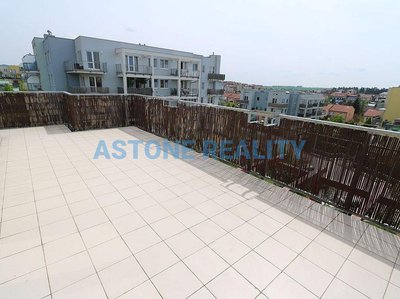 Pronájem bytu 3+kk 124 m² Praha
