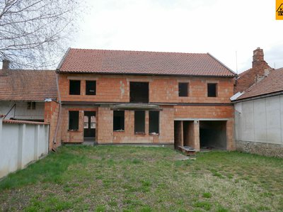 Prodej rodinného domu, 350m²