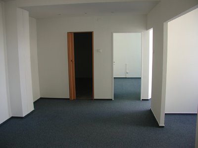 Pronájem kanceláře, 61m²