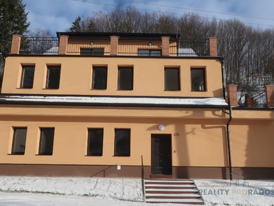 Prodej rodinného domu 355 m² Rusava