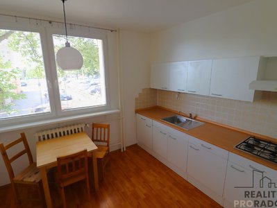 Pronájem bytu 1+1, 39m²