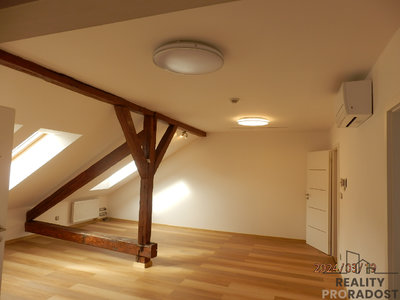 Pronájem bytu 2+kk 76 m² Brno