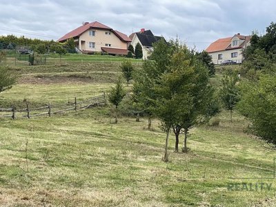 Prodej stavební parcely, 14210m²