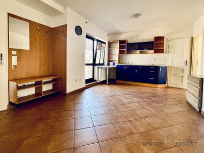 Pronájem bytu 2+1 65 m² Brno