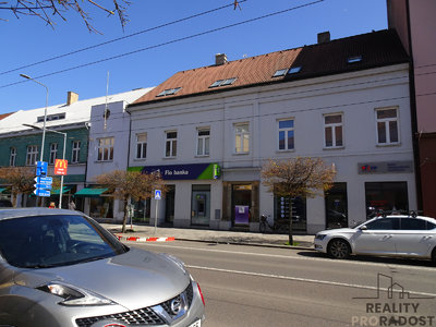 Pronájem obchodu 133 m² Pardubice