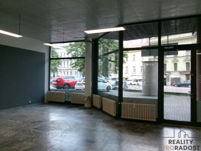 Pronájem obchodu 111 m² Brno