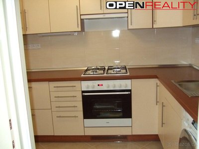 Pronájem bytu 2+1 46 m² Hodonín