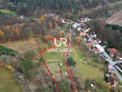 Prodej stavební parcely, 4085m²