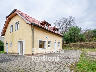 Pronájem kanceláře, 48m²