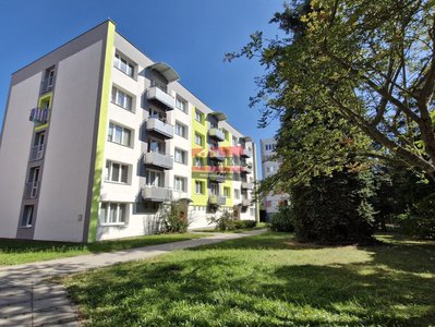 Prodej bytu 3+1 65 m² Tábor