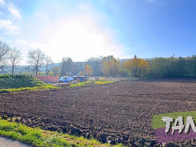 Prodej stavební parcely 1980 m² Dvůr Králové nad Labem