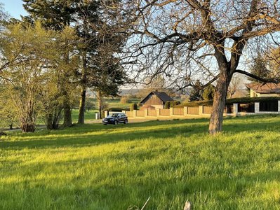 Prodej stavební parcely 1460 m² Dvůr Králové nad Labem