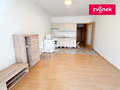 Pronájem bytu 1+kk, garsoniery 26 m² Zlín