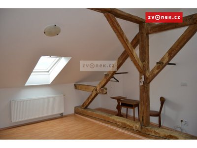 Pronájem bytu 1+kk, garsoniery, 28m²