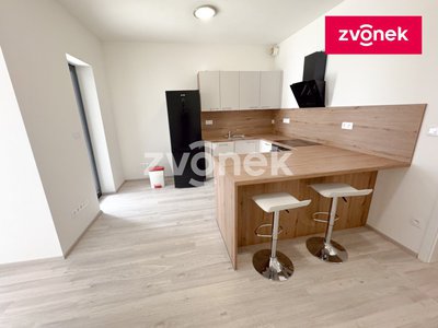 Pronájem bytu 2+kk 35 m² Zlín