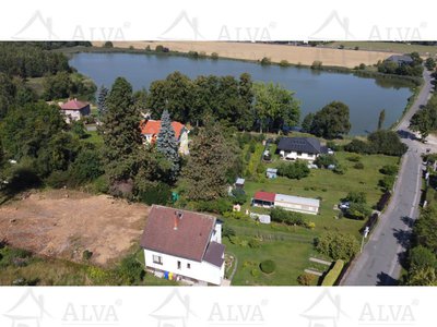 Prodej stavební parcely 1134 m² Louňovice