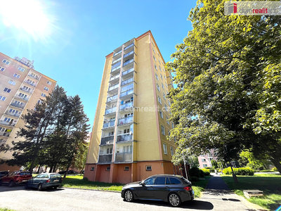 Pronájem bytu 2+1 48 m² Sokolov