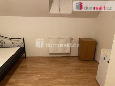 Pronájem bytu 1+kk, garsoniery, 15m²