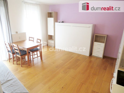 Pronájem bytu 1+kk, garsoniery 41 m² Praha