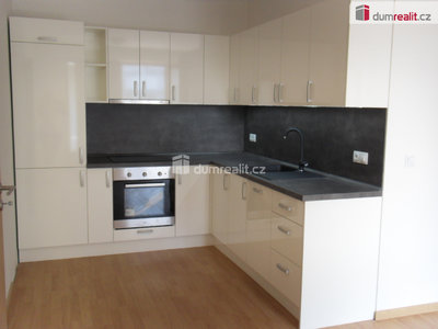 Pronájem bytu 3+kk 85 m² Praha