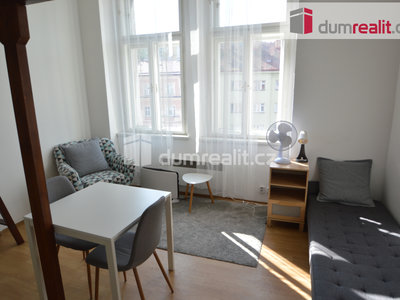 Pronájem bytu 1+kk, garsoniery 30 m² Praha