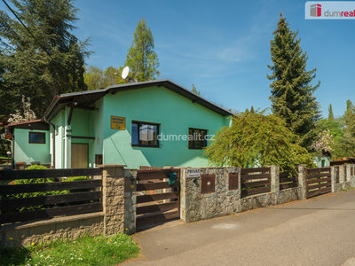 Prodej rodinného domu 470 m² Dubí