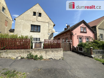 Prodej rodinného domu 146 m² Prackovice nad Labem