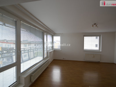 Pronájem bytu 3+kk 86 m² Praha