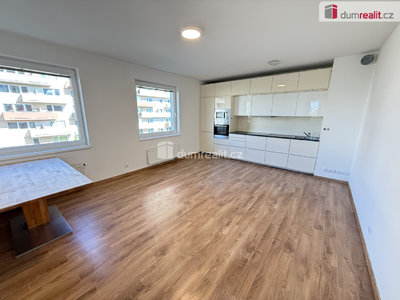 Pronájem bytu 2+kk 62 m² Praha