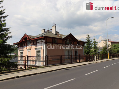 Prodej bytu 4+1 118 m² Karlovy Vary