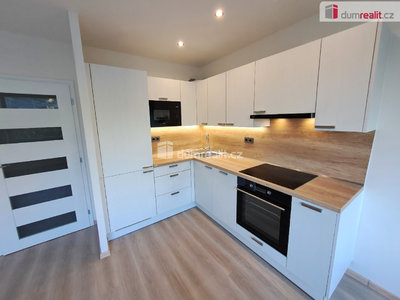 Pronájem bytu 2+kk 45 m² Praha