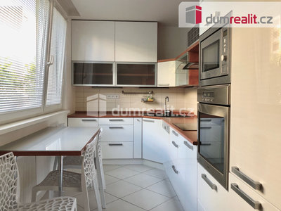 Pronájem bytu 3+1, 72m²