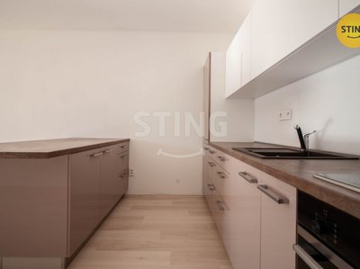 Pronájem bytu 1+kk, garsoniery, 43m²