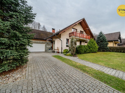 Prodej rodinného domu, 240m²